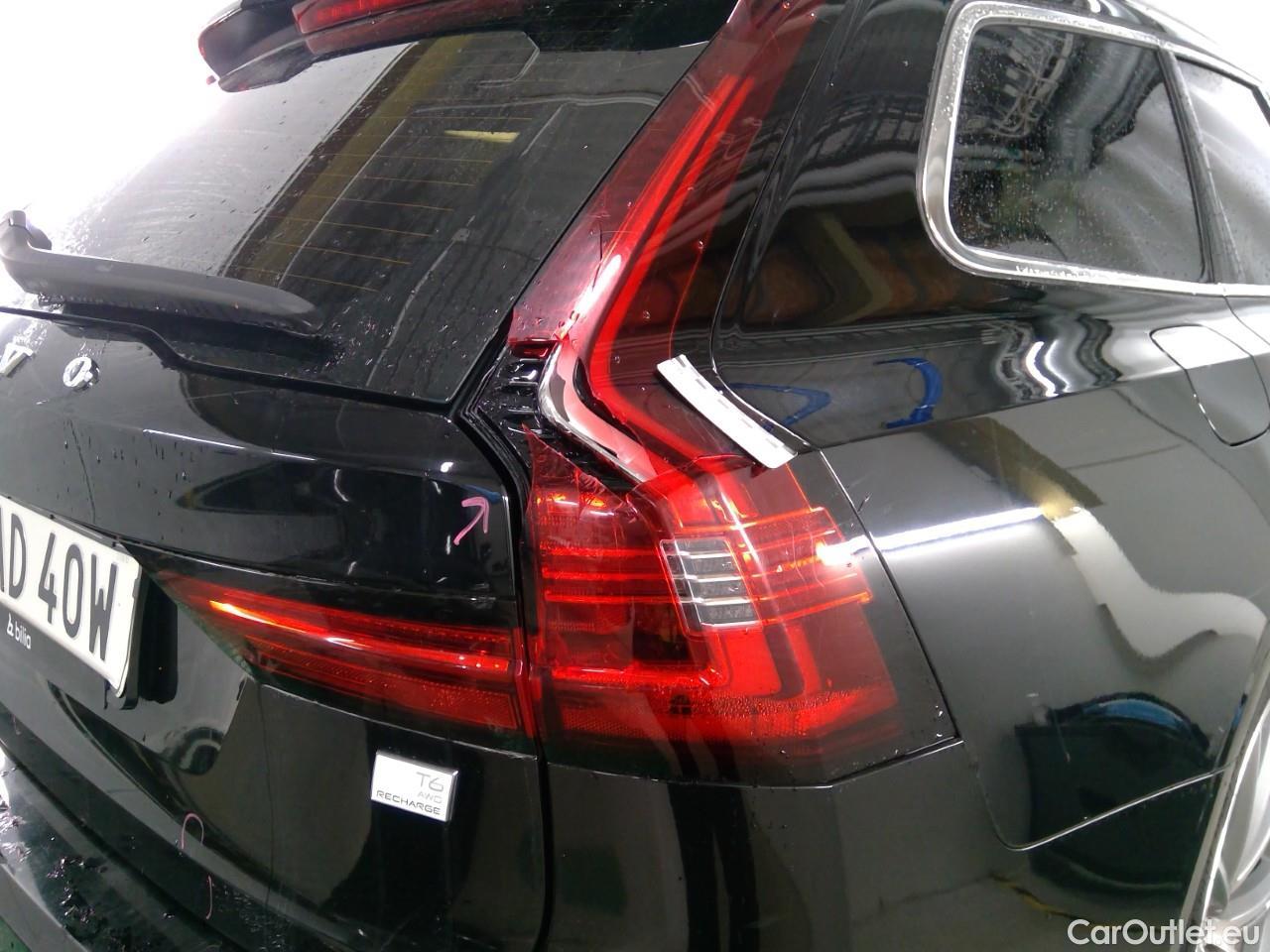 Volvo  V90  T6 350 Insc.Rec. AWD Aut #24