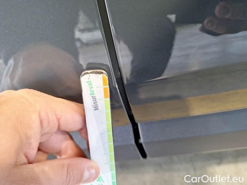 Audi  Q3 AUDI  / 2018 / 5P / SUV 45 TFSI E S TRONIC BUSINESS #54