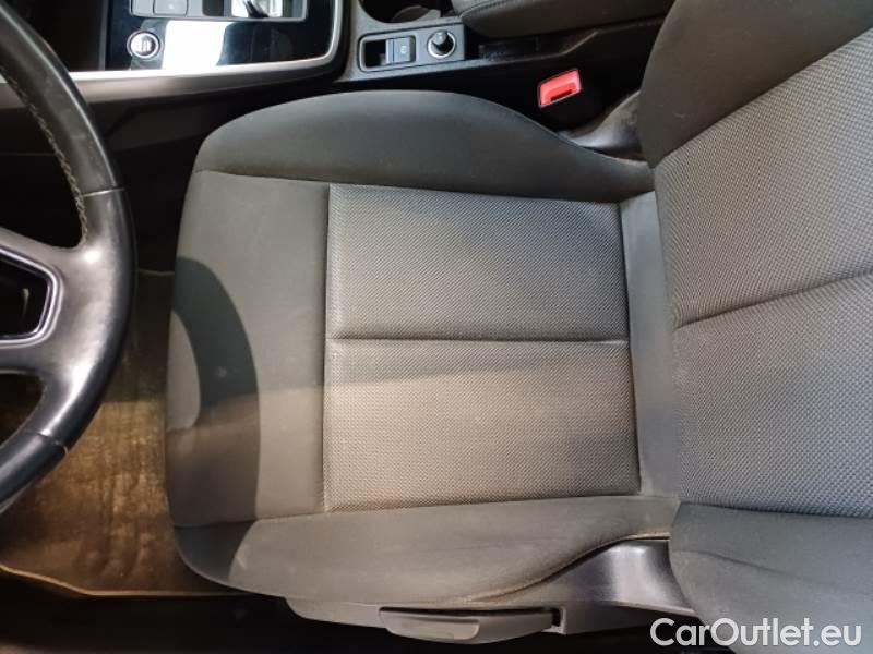 Audi  A3 AUDI  / 2020 / 5P / BERLINA 40 TFSI E S TRONIC BUSINESS ADV. S.BACK #12