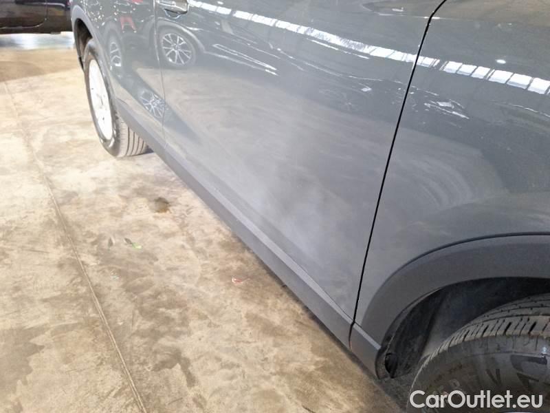 Audi  Q3 AUDI  / 2018 / 5P / SUV 45 TFSI E S TRONIC BUSINESS #44