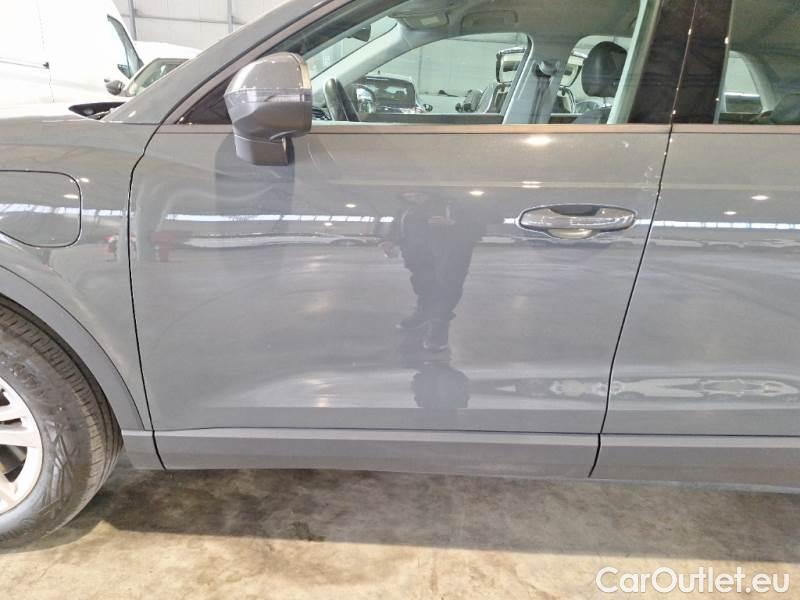 Audi  Q3 AUDI  / 2018 / 5P / SUV 45 TFSI E S TRONIC BUSINESS #53