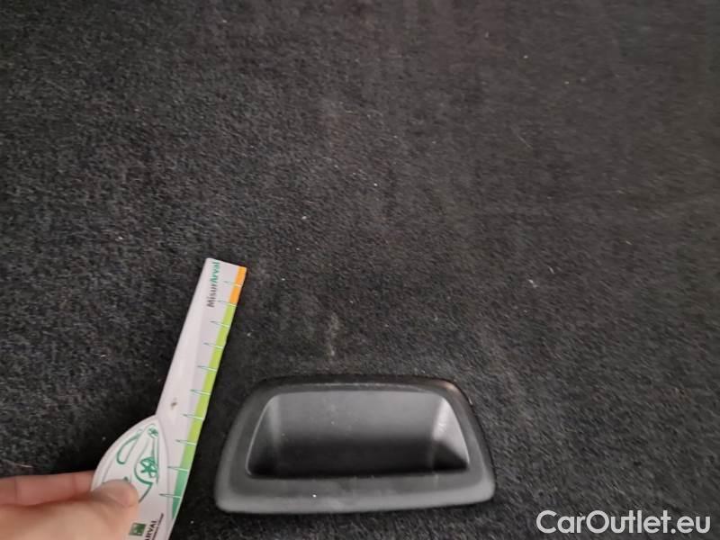 Bmw  X1 BMW  / 2019 / 5P / SUV XDRIVE 25E BUSINESS ADVANTAGE AUTOMATICO #95