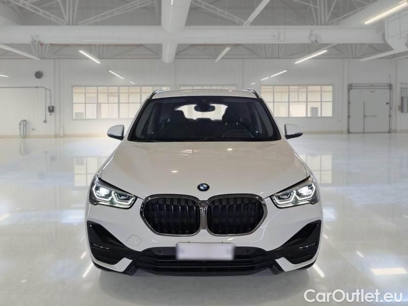 Bmw  X1 BMW  / 2019 / 5P / SUV XDRIVE 25E BUSINESS ADVANTAGE AUTOMATICO #6