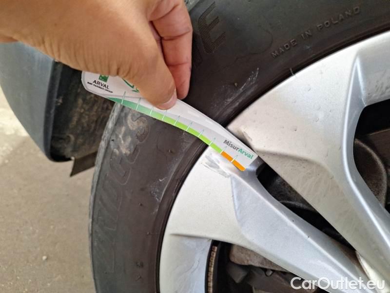 Bmw  X1 BMW  / 2019 / 5P / SUV XDRIVE 25E BUSINESS ADVANTAGE AUTOMATICO #96