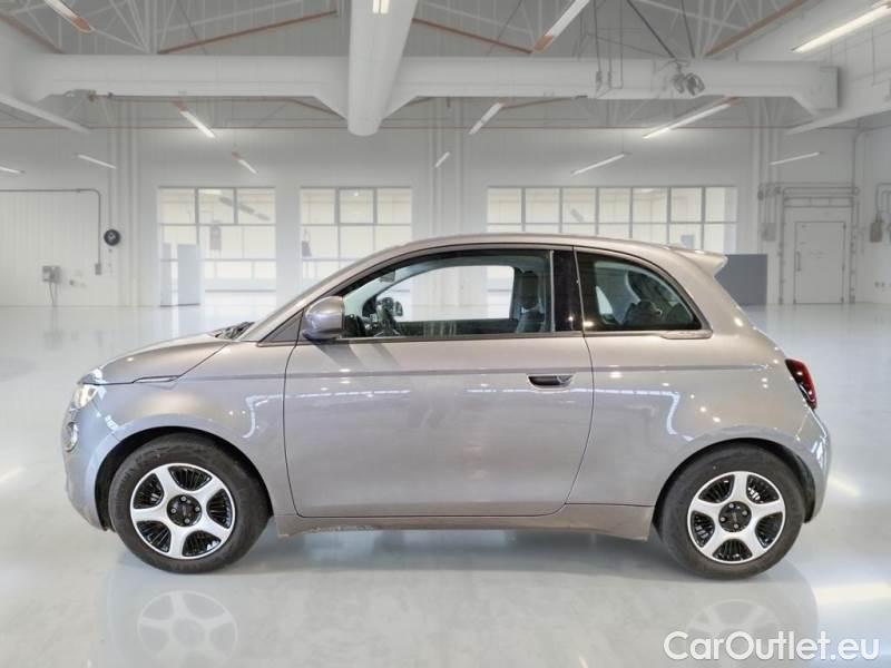 Fiat  500 FIAT  / 2020 / 3P / BERLINA ELETTRICA PASSION #8