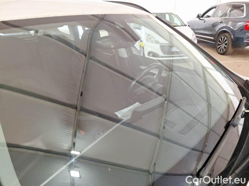 Bmw  X1 BMW  / 2019 / 5P / SUV XDRIVE 25E BUSINESS ADVANTAGE AUTOMATICO #27