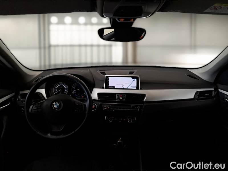 Bmw  X1 BMW  / 2019 / 5P / SUV XDRIVE 25E BUSINESS ADVANTAGE AUTOMATICO #3
