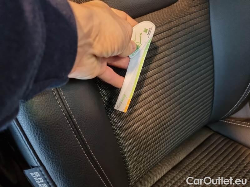 Jeep  Compass JEEP  / 2021 / 5P / SUV 1.3 T4 PHEV 190CV LIMITED 4XE AUTO #100