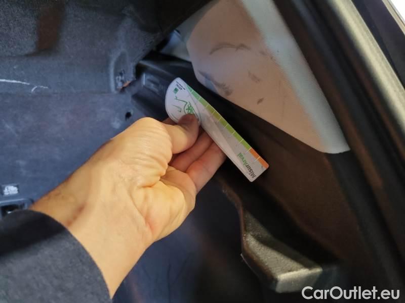 Jeep  Compass JEEP  / 2021 / 5P / SUV 1.3 T4 PHEV 190CV LIMITED 4XE AUTO #107