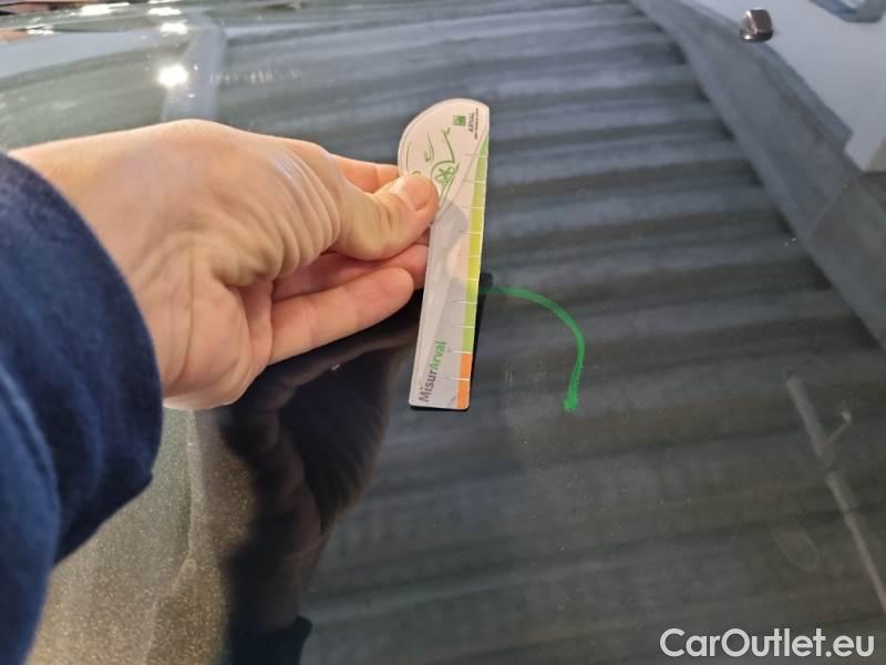 Jeep  Compass JEEP  / 2021 / 5P / SUV 1.3 T4 PHEV 190CV LIMITED 4XE AUTO #28