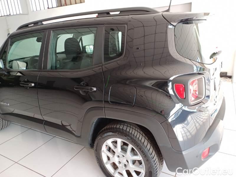 Jeep  Patriot JEEP RENEGADE / 2018 / 5P / SUV 1.3 T4 PHEV 190CV LIMITED 4XE AUTO #39