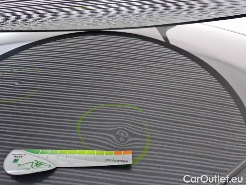 Renault  Captur RENAULT  / 2019 / 5P / SUV 1.6 PHEV E-TECH 117KW INTENS #25