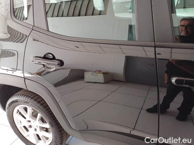 Jeep  Patriot JEEP RENEGADE / 2018 / 5P / SUV 1.3 T4 PHEV 190CV LIMITED 4XE AUTO #64