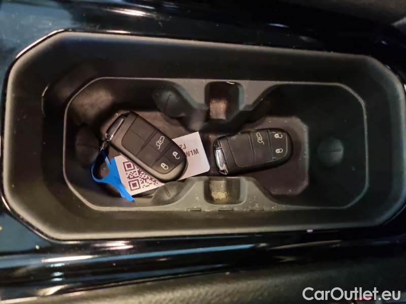 Jeep  Compass JEEP  / 2021 / 5P / SUV 1.3 T4 PHEV 190CV LIMITED 4XE AUTO #123