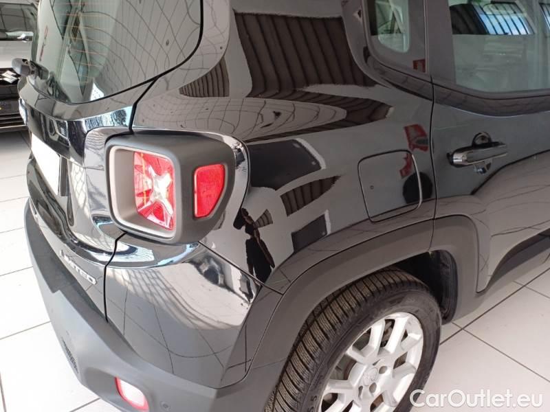 Jeep  Patriot JEEP RENEGADE / 2018 / 5P / SUV 1.3 T4 PHEV 190CV LIMITED 4XE AUTO #26