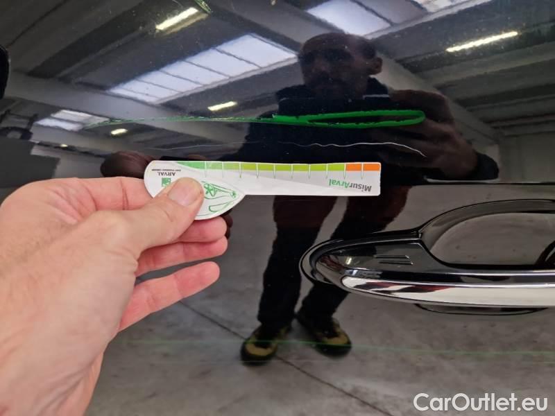 Toyota  RAV4 TOYOTA  / 2018 / 5P / CROSSOVER 2.5 HV 222V E-CVT LOUNGE 4WD #84