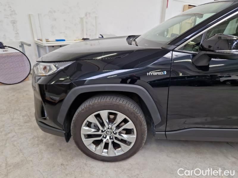 Toyota  RAV4 TOYOTA  / 2018 / 5P / CROSSOVER 2.5 HV 222V E-CVT LOUNGE 4WD #86
