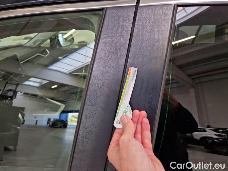 Toyota  RAV4 TOYOTA  / 2018 / 5P / CROSSOVER 2.5 HV 222V E-CVT LOUNGE 4WD #82