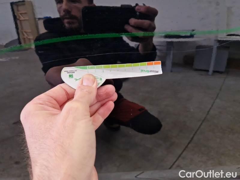 Toyota  RAV4 TOYOTA  / 2018 / 5P / CROSSOVER 2.5 HV 222V E-CVT LOUNGE 4WD #46