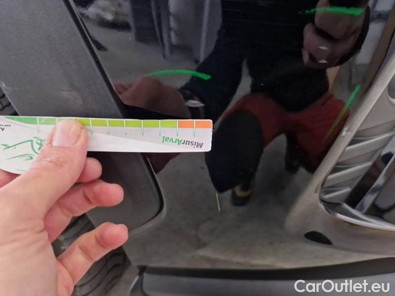 Toyota  RAV4 TOYOTA  / 2018 / 5P / CROSSOVER 2.5 HV 222V E-CVT LOUNGE 4WD #38