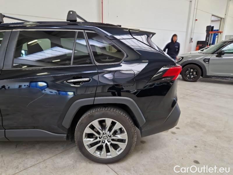 Toyota  RAV4 TOYOTA  / 2018 / 5P / CROSSOVER 2.5 HV 222V E-CVT LOUNGE 4WD #72