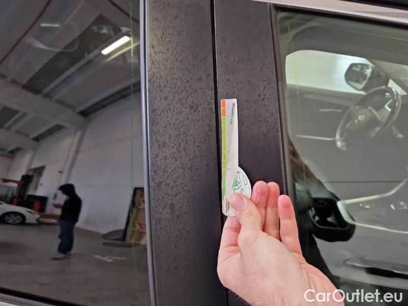 Toyota  RAV4 TOYOTA  / 2018 / 5P / CROSSOVER 2.5 HV 222V E-CVT LOUNGE 4WD #50