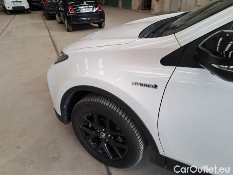 Toyota  RAV4 TOYOTA  / 2015 / 5P / CROSSOVER 2.5 HV 197CV E-CVT DYNAMIC+ 4WD #39