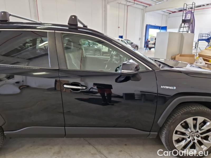 Toyota  RAV4 TOYOTA  / 2018 / 5P / CROSSOVER 2.5 HV 222V E-CVT LOUNGE 4WD #45