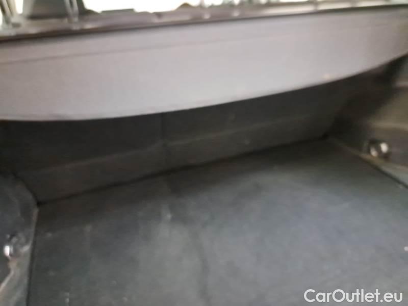 Toyota  RAV4 TOYOTA  / 2018 / 5P / CROSSOVER 2.5 HV 218CV E-CVT BUSINESS 2WD #71