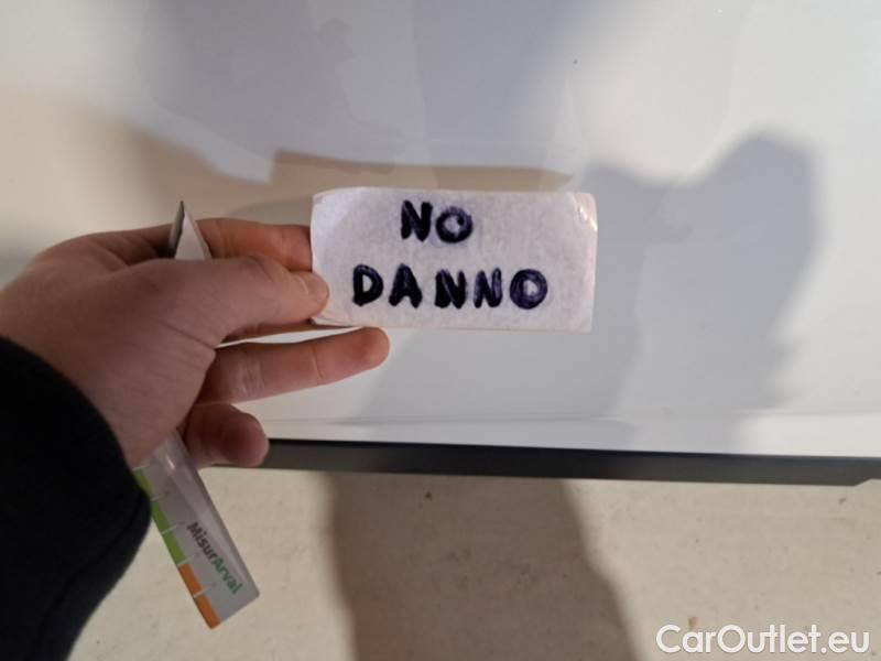 Toyota  RAV4 TOYOTA  / 2018 / 5P / CROSSOVER 2.5 HV 222V E-CVT BUSINESS 4WD #28