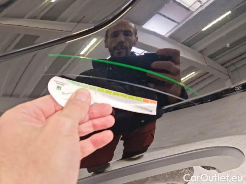 Toyota  RAV4 TOYOTA  / 2018 / 5P / CROSSOVER 2.5 HV 222V E-CVT LOUNGE 4WD #88