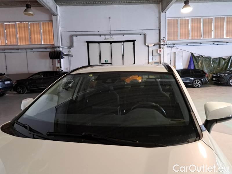 Toyota  RAV4 TOYOTA  / 2018 / 5P / CROSSOVER 2.5 HV 222V E-CVT BUSINESS 4WD #32