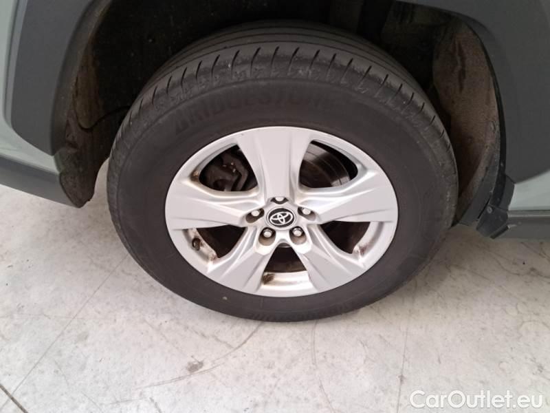 Toyota  RAV4 TOYOTA  / 2018 / 5P / CROSSOVER 2.5 HV 218CV E-CVT BUSINESS 2WD #58