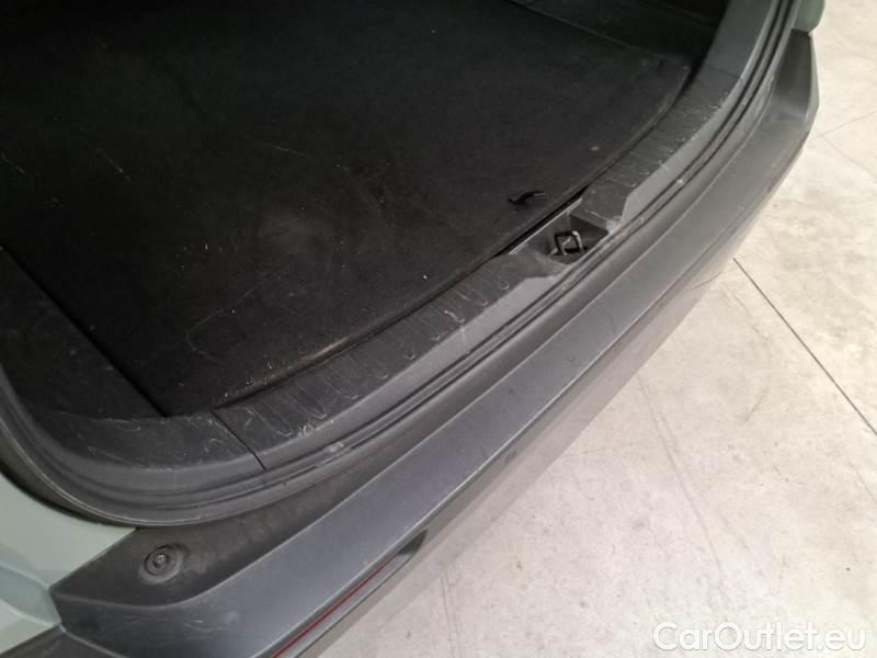 Toyota  RAV4 TOYOTA  / 2018 / 5P / CROSSOVER 2.5 HV 218CV E-CVT BUSINESS 2WD #74