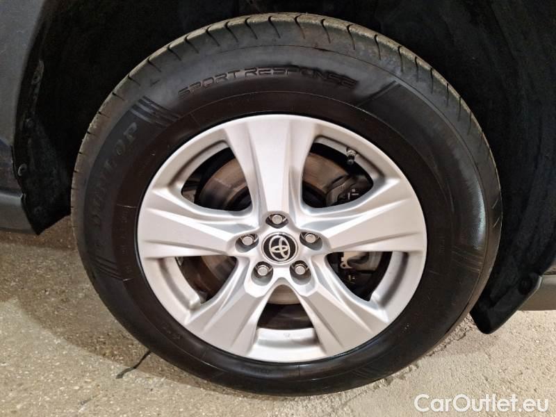 Toyota  RAV4 TOYOTA  / 2018 / 5P / CROSSOVER 2.5 HV 218CV E-CVT BUSINESS 2WD #17