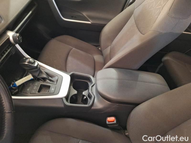 Toyota  RAV4 TOYOTA  / 2018 / 5P / CROSSOVER 2.5 HV 218CV E-CVT BUSINESS 2WD #84