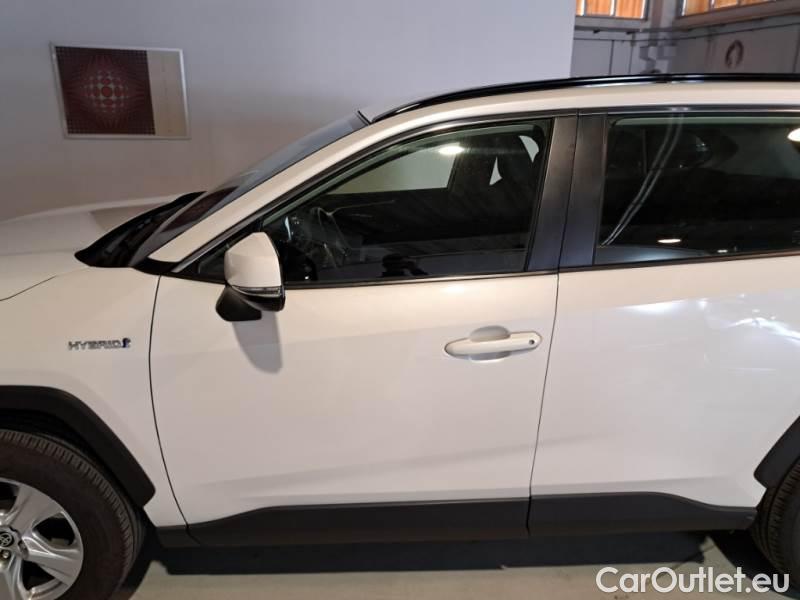 Toyota  RAV4 TOYOTA  / 2018 / 5P / CROSSOVER 2.5 HV 222V E-CVT BUSINESS 4WD #27