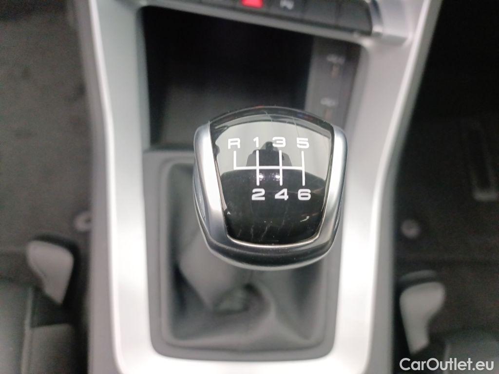 Audi  Q3 Audi  Sportback 35 TFSI 5d #26