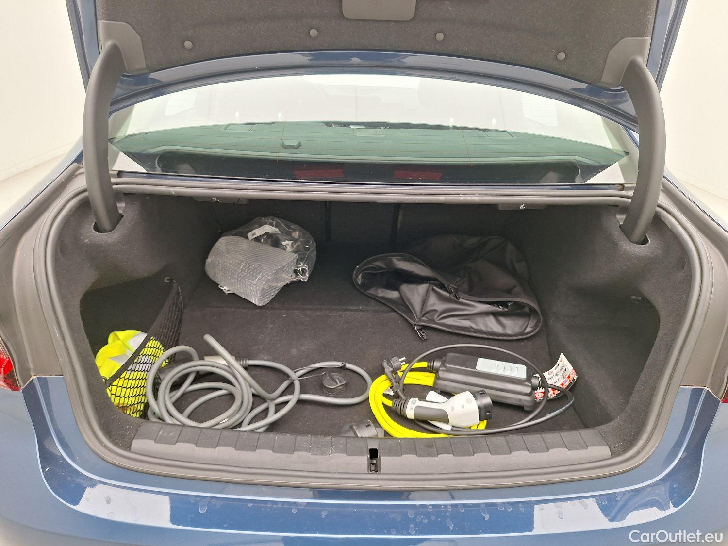 Bmw  Serie 3 BMW, 3-serie '18 PHEV, BMW 3 Reeks Berline 320e (150 kW) 4d #2