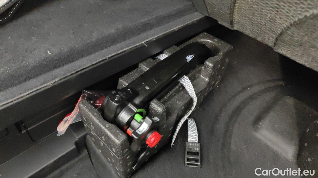 Audi  E-TRON AUDI  SPORTBACK 55 409hp Quattro S line (95 kWh) 5d #14