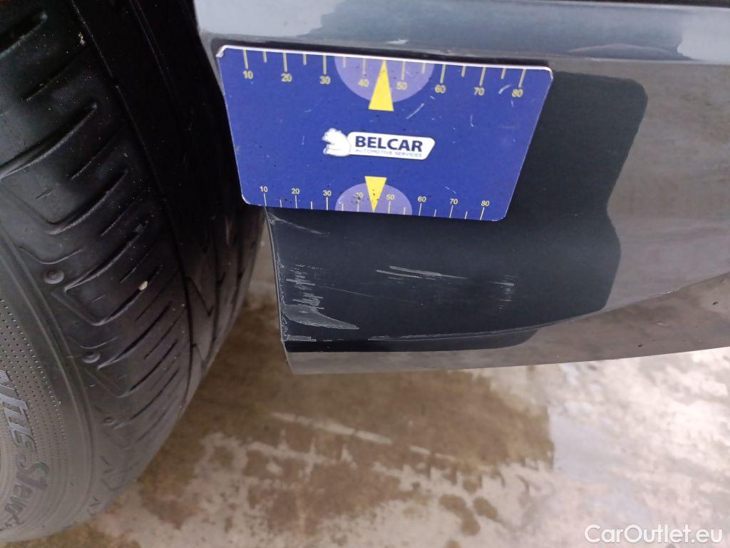 Audi  Q3 Audi  Sportback 35 TFSI 5d #46