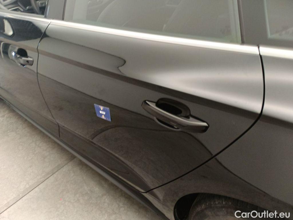 Audi  A5 Sportback Audi  30 TDI S tronic Business Edition 5d #19