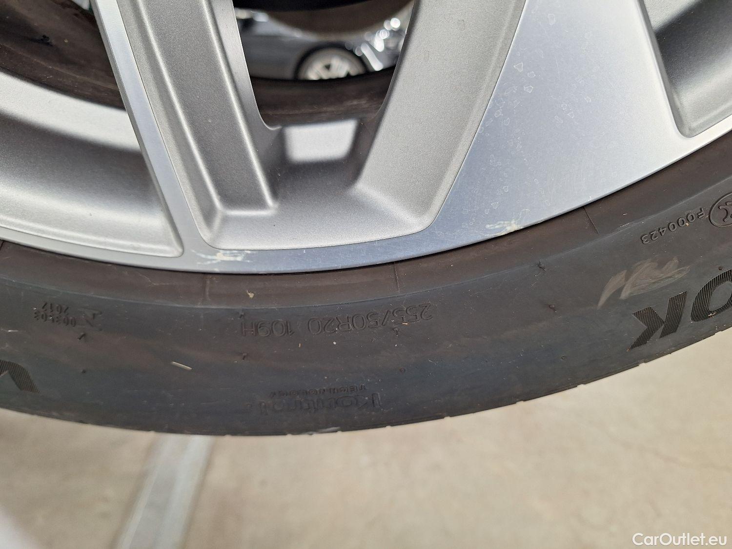 Audi  E-TRON Audi,  SB '19 BEV, Audi  Sportback 55 Quattro S-Line 5d #4