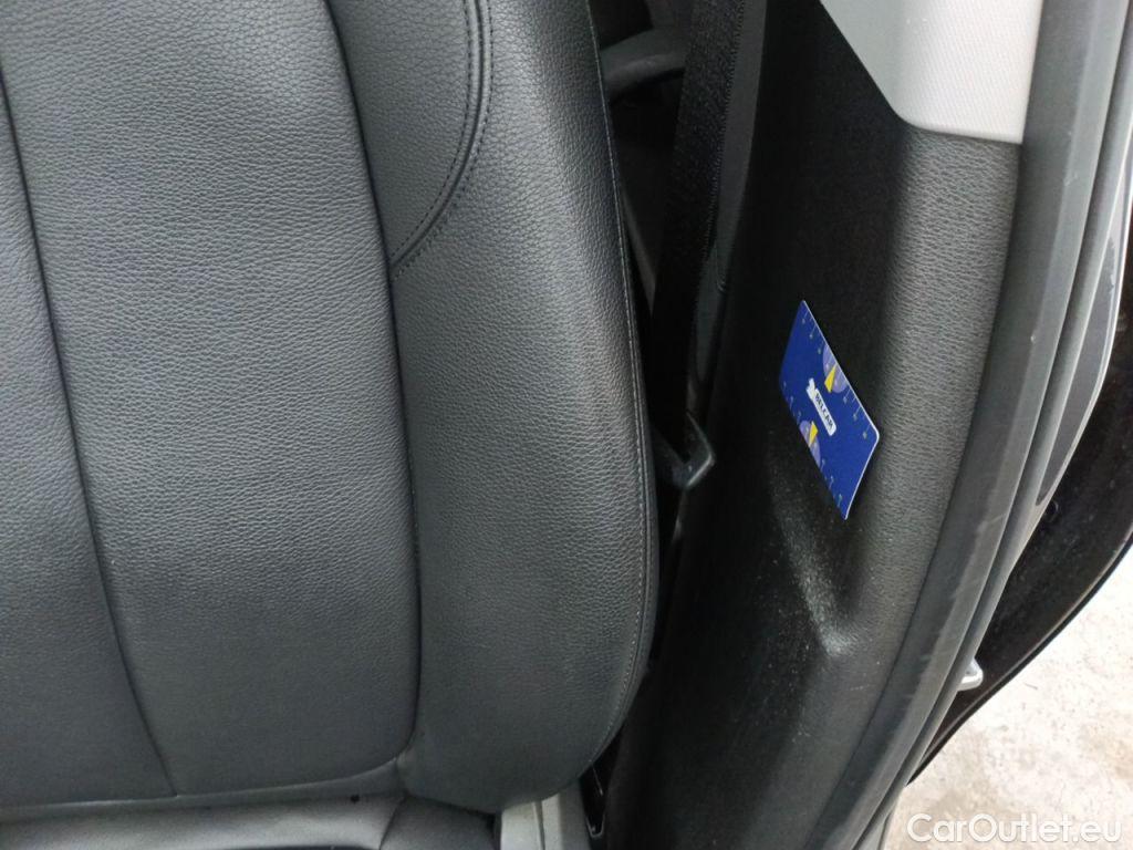 Bmw  X1 BMW  xDrive25e (162 kW) 5d #50