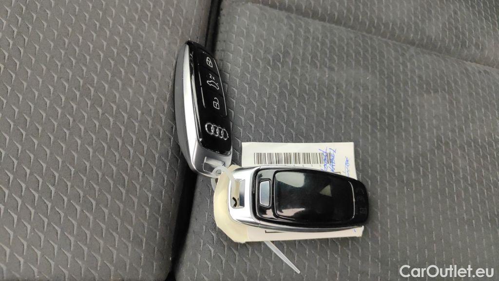 Audi  E-TRON AUDI  SPORTBACK 55 409hp Quattro S line (95 kWh) 5d #4