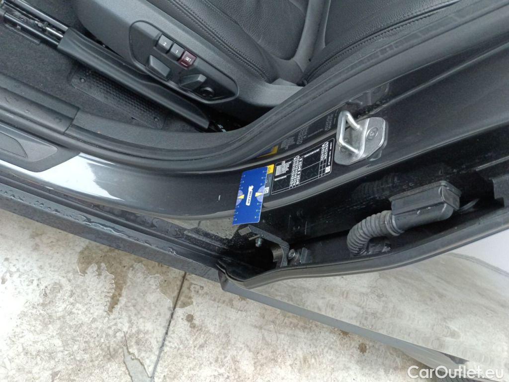 Bmw  X1 BMW  xDrive25e (162 kW) 5d #40