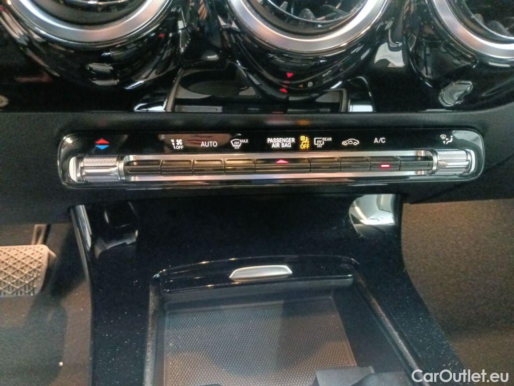 Mercedes  CLA-Klasse Mercedes-Benz CLA Shooting Brake CLA 200 d 5d #39