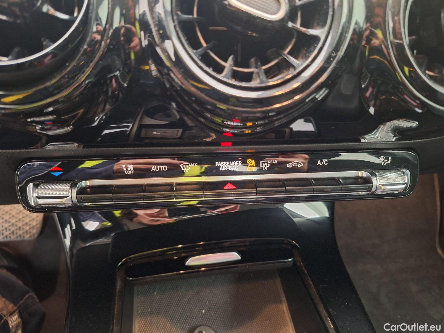 Mercedes  A-Klasse Mercedes, A-Class Berline '18, Mercedes-Benz  Limousine A 180d DCT Busine #21