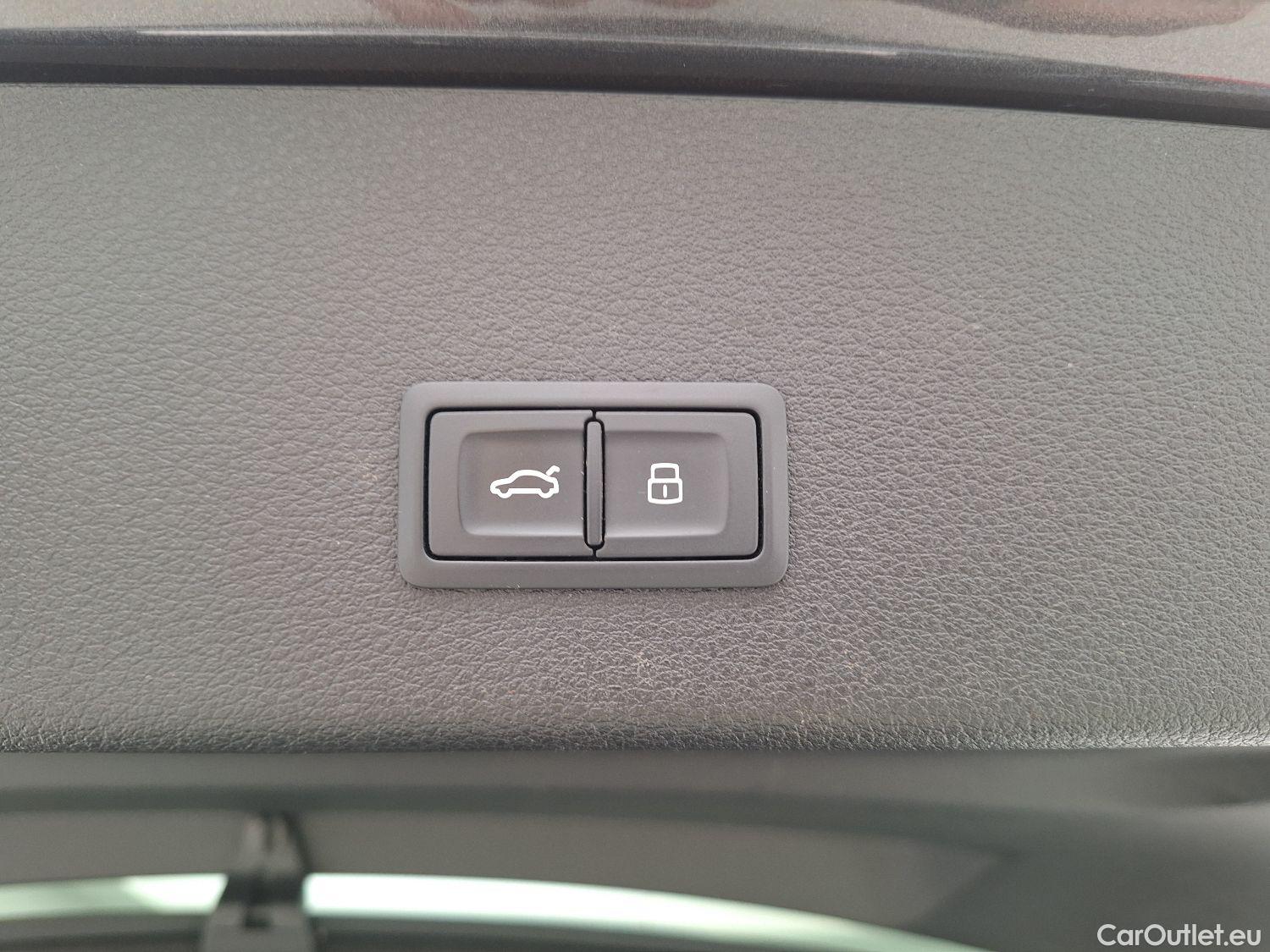 Audi  E-TRON Audi,  SB '19 BEV, Audi  Sportback 55 Quattro S-Line 5d #23