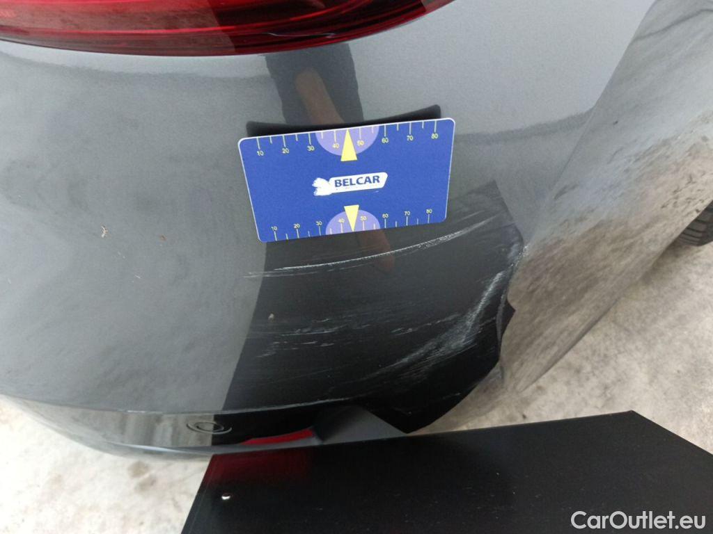 Bmw  Serie 3 BMW 3 Reeks Touring 318dA (100 kW) 5d #50